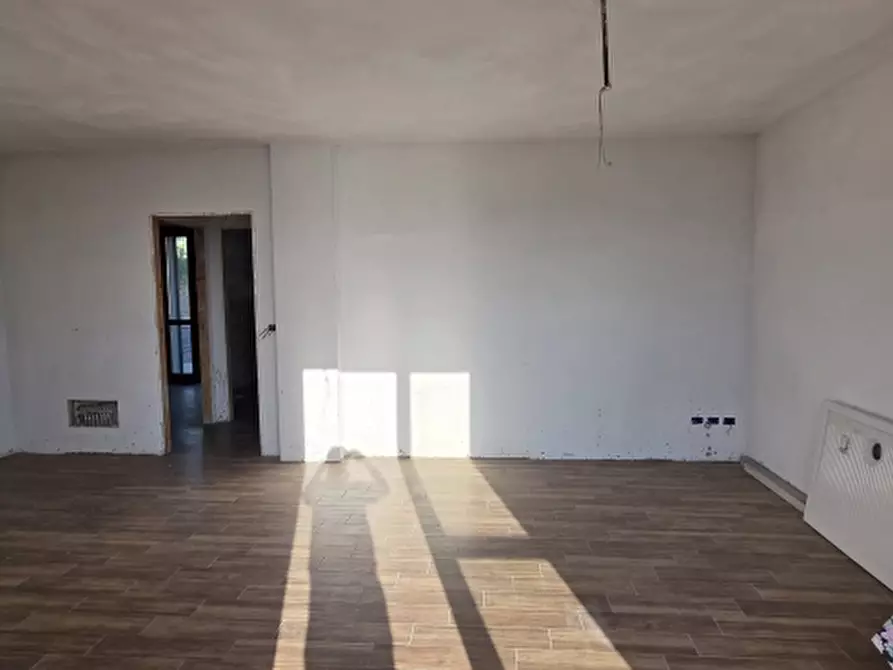 Immagine 4 di Villa in vendita  in STRADA DI PREPO 40 a Perugia