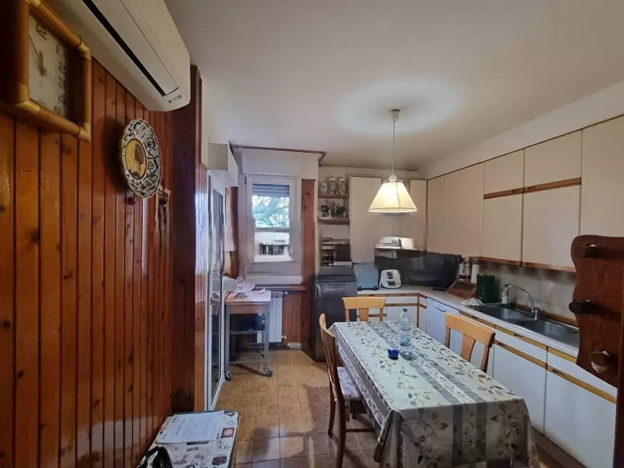 Immagine 11 di Appartamento in vendita  in VIA MAGNINI 10 a Perugia