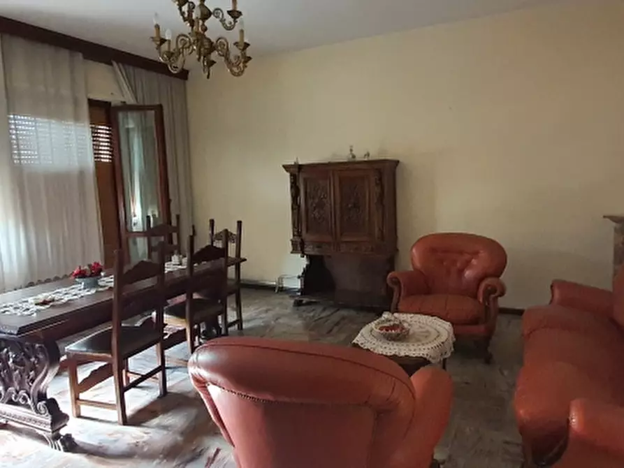 Immagine 2 di Casa indipendente in vendita  in via borgo trevi a Trevi