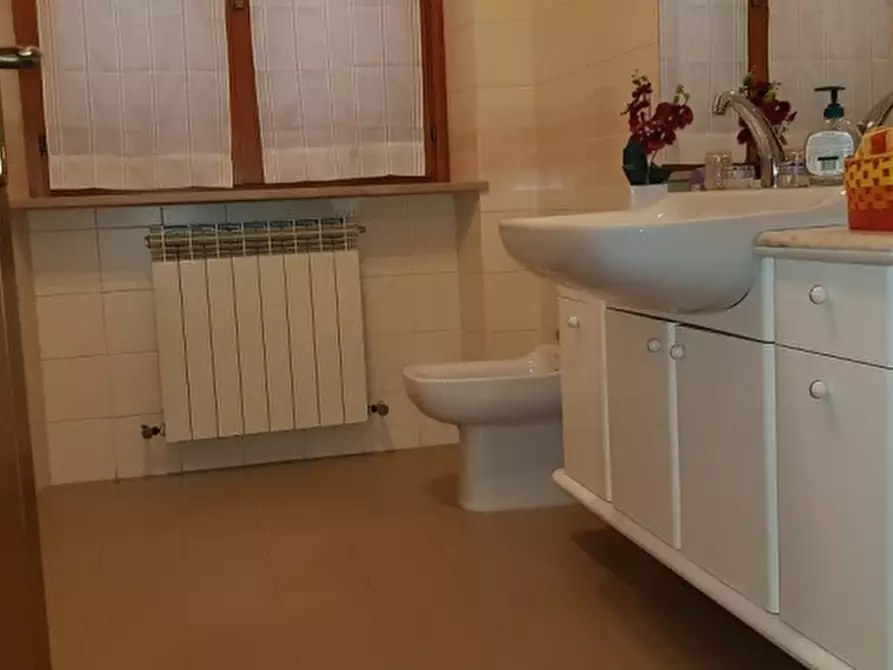 Immagine 25 di Villa in vendita  in STRADA PILA a Perugia