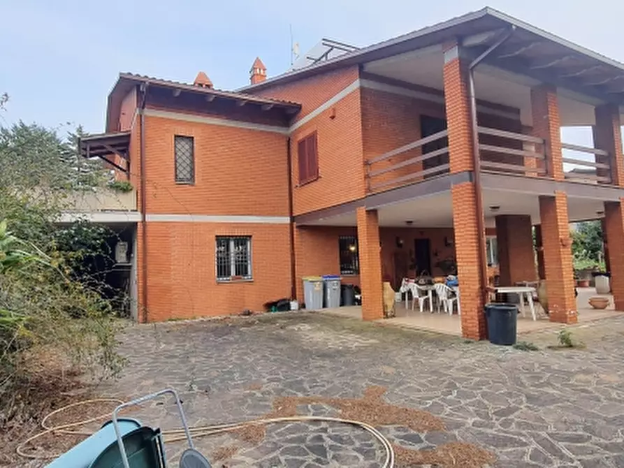 Immagine 38 di Villa in vendita  in STRADA PILA a Perugia
