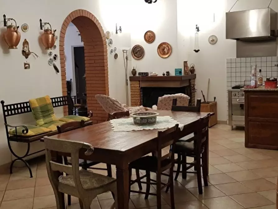 Immagine 20 di Villa in vendita  in VIA SETTEVALLI a Perugia
