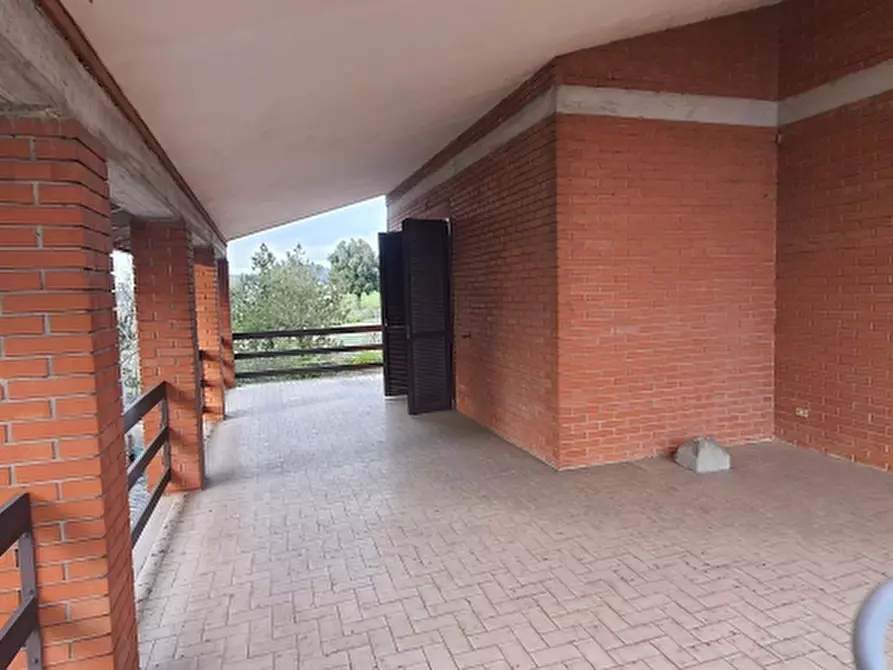 Immagine 30 di Villa in vendita  in VIA SETTEVALLI a Perugia