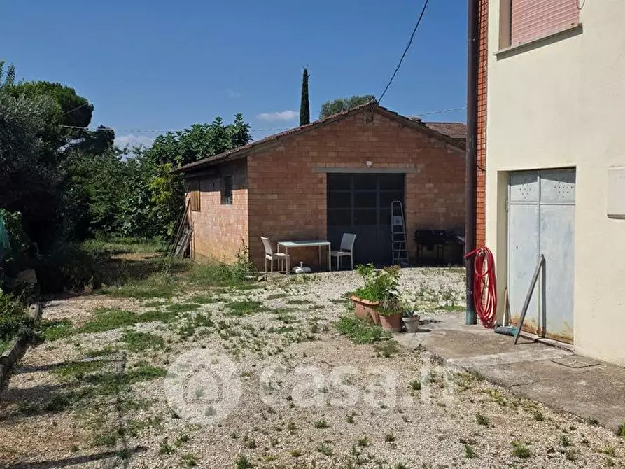 Immagine 10 di Capannone industriale in vendita  a Marsciano