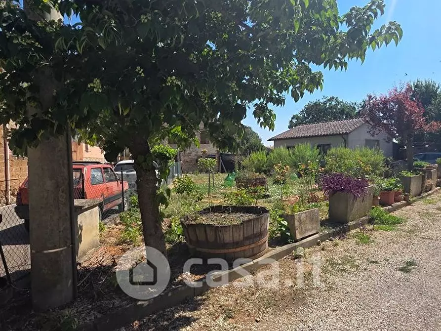 Immagine 15 di Capannone industriale in vendita  a Marsciano