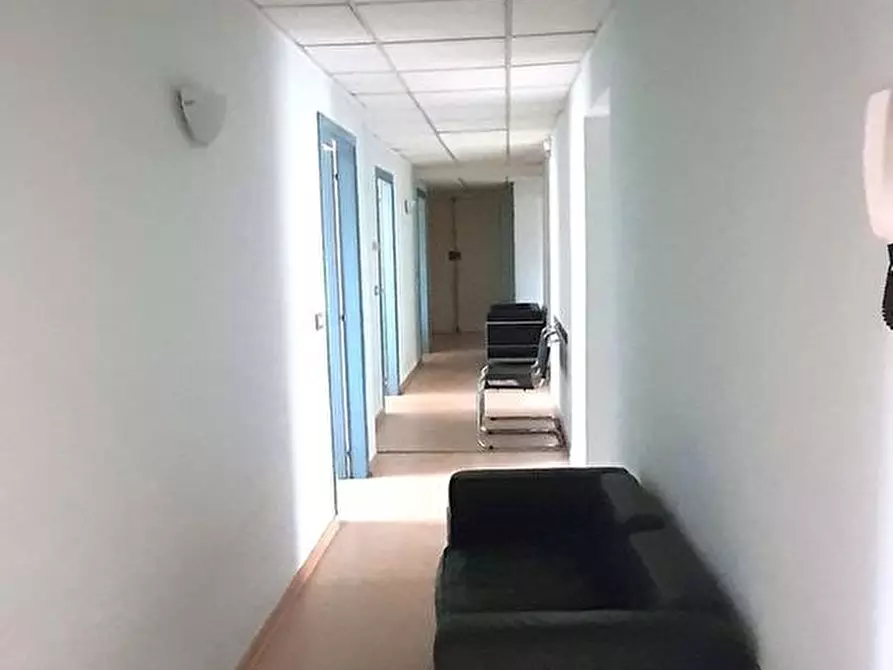 Immagine 8 di Ufficio in affitto  in Via M. Angeloni 1 a Perugia