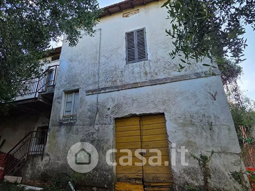 Immagine 18 di Casa indipendente in vendita  a Perugia