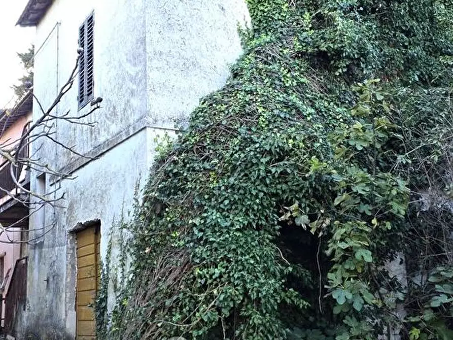 Immagine 4 di Casa indipendente in vendita  a Perugia