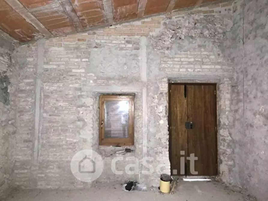 Immagine 6 di Appartamento in vendita  in Via Scanzano 12 a Foligno