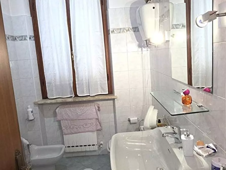 Immagine 13 di Casa indipendente in vendita  in Via Casa Piano 10 a Tuoro Sul Trasimeno