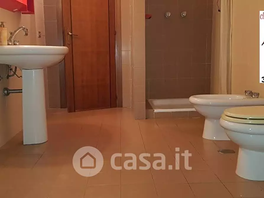 Immagine 17 di Villa in vendita  a Perugia