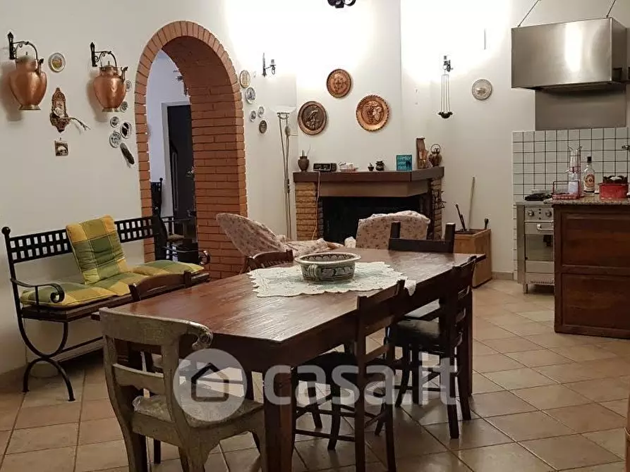 Immagine 40 di Villa in vendita  a Perugia
