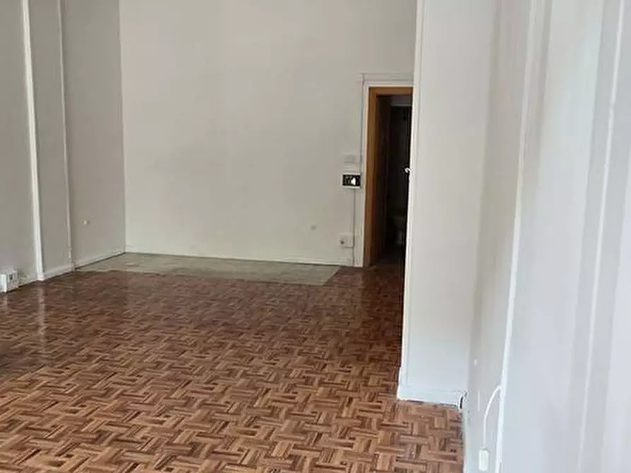 Immagine 5 di Laboratorio in affitto  in Via Giovanni Battista Pergolesi a Perugia