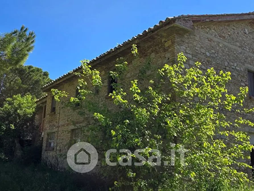 Immagine 15 di Rustico / casale in vendita  a Perugia