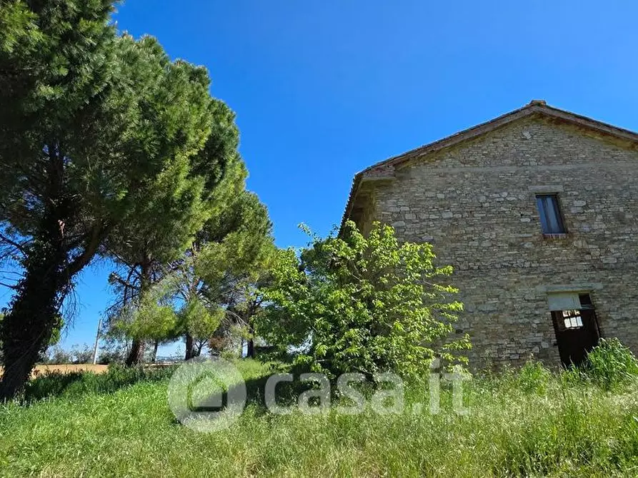 Immagine 18 di Rustico / casale in vendita  a Perugia