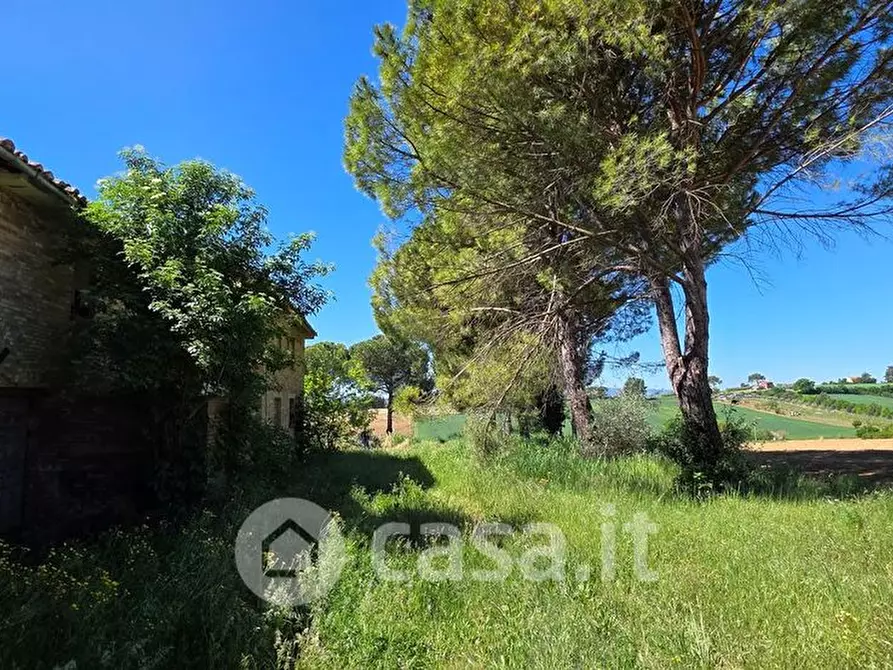 Immagine 9 di Rustico / casale in vendita  a Perugia