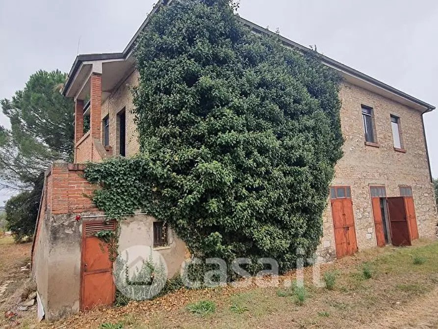 Immagine 13 di Rustico / casale in vendita  in Strada Settevalli 1240 a Perugia