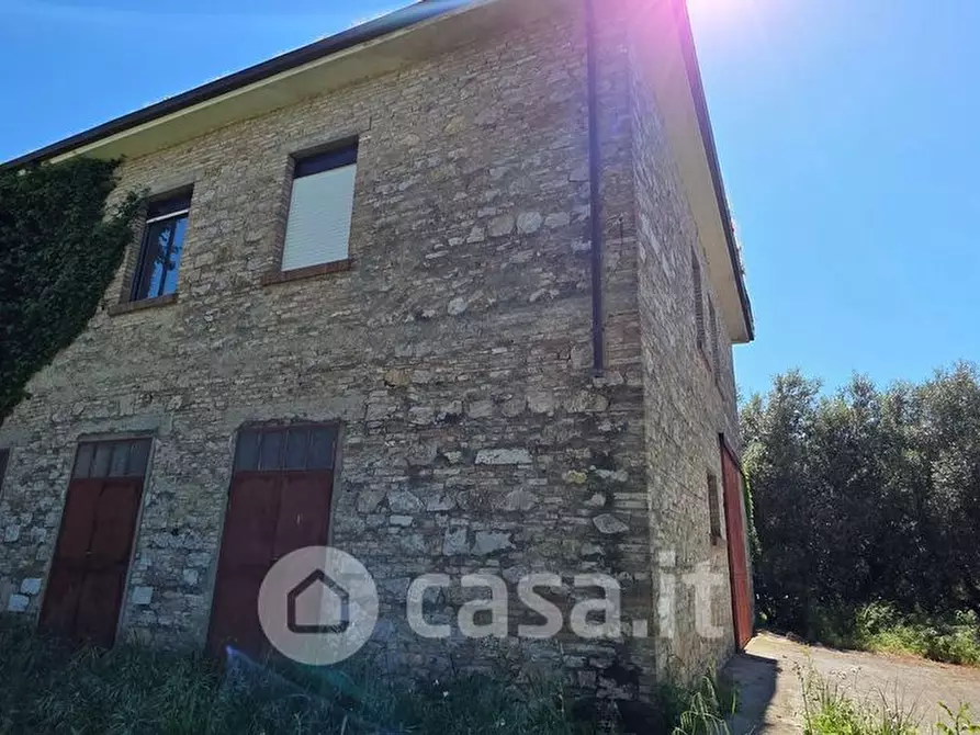 Immagine 9 di Rustico / casale in vendita  in Strada Settevalli 1240 a Perugia