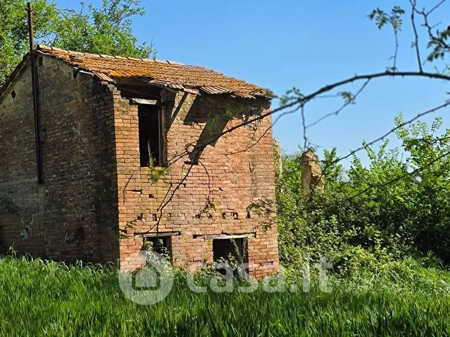 Immagine 17 di Terreno residenziale in vendita  a Perugia
