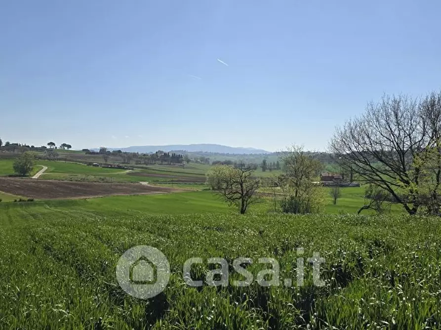 Immagine 19 di Terreno residenziale in vendita  a Perugia