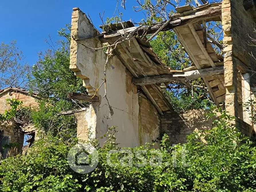 Immagine 5 di Terreno residenziale in vendita  a Perugia