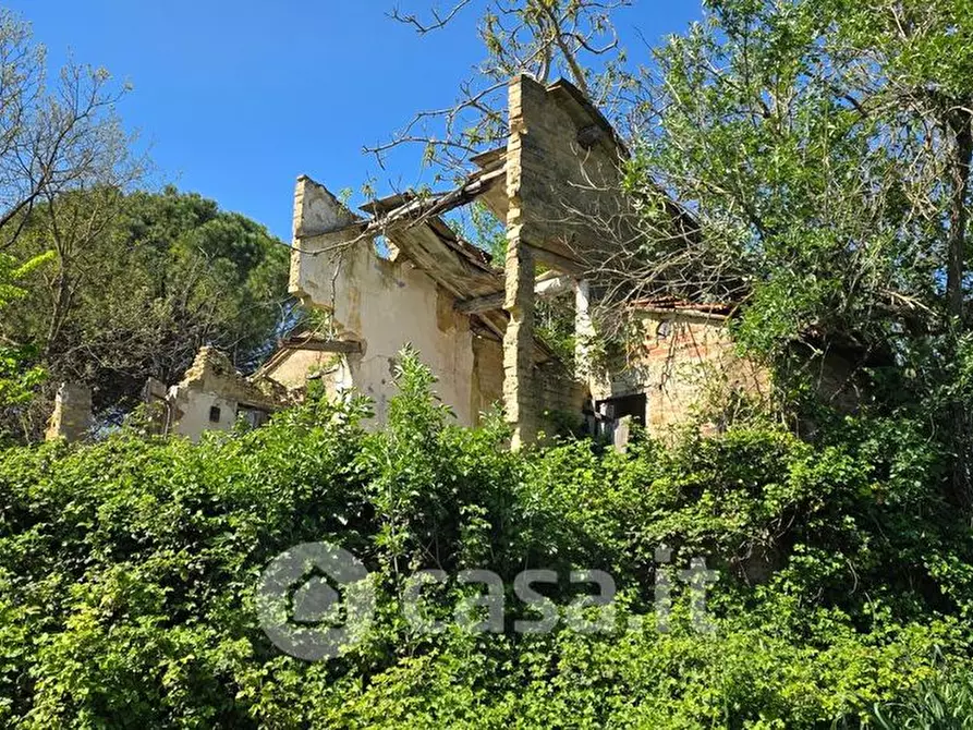 Immagine 7 di Terreno residenziale in vendita  a Perugia