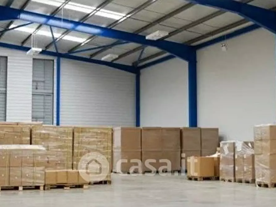Immagine 2 di Capannone industriale in affitto  in Via Cattaneo 10 a Corciano