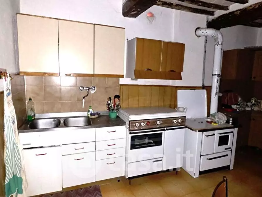 Immagine 1 di Casa indipendente in vendita  a Perugia