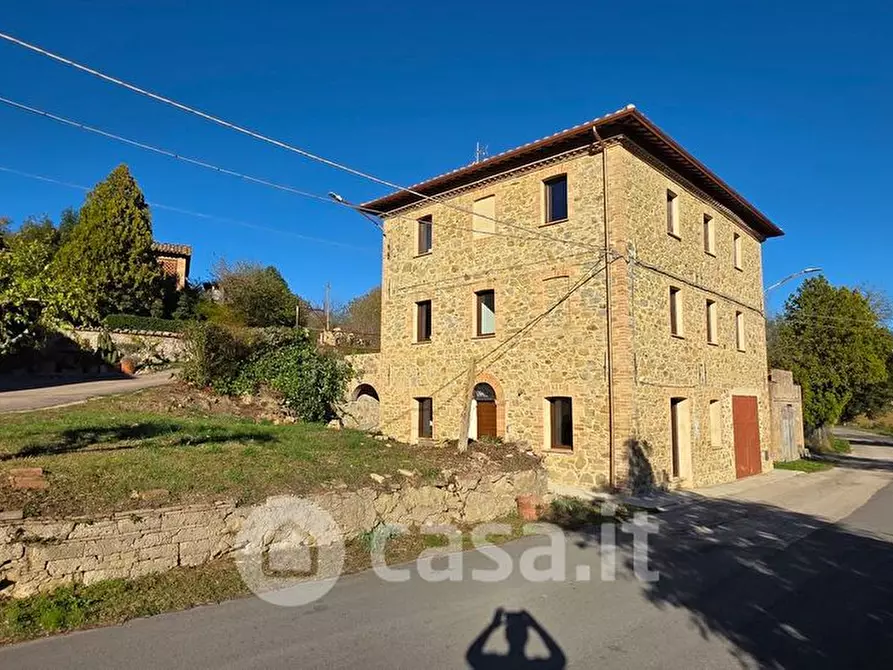 Immagine 2 di Casa indipendente in vendita  a Marsciano