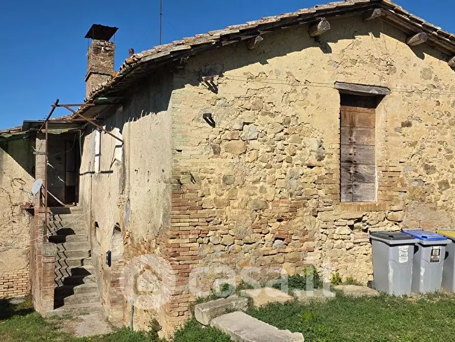 Immagine 9 di Rustico / casale in vendita  a Perugia