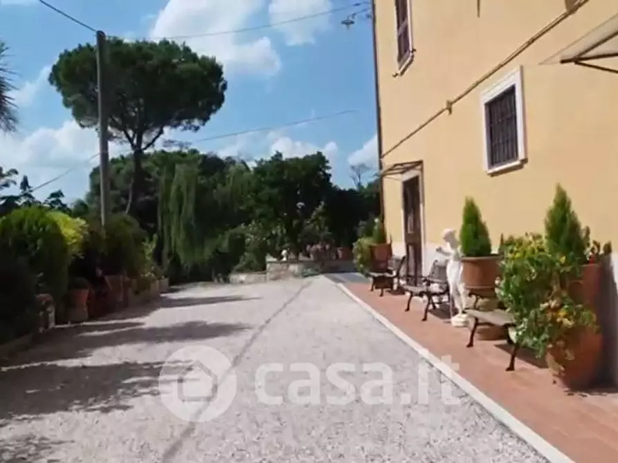 Immagine 20 di Rustico / casale in vendita  in SP146 32 a Chiusi