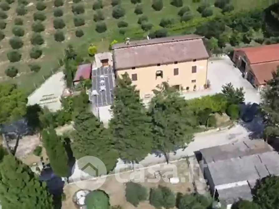 Immagine 7 di Rustico / casale in vendita  in SP146 32 a Chiusi
