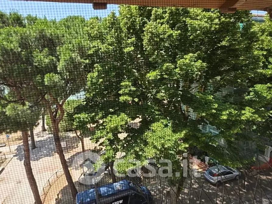 Immagine 15 di Appartamento in vendita  in Viale roma a Passignano Sul Trasimeno