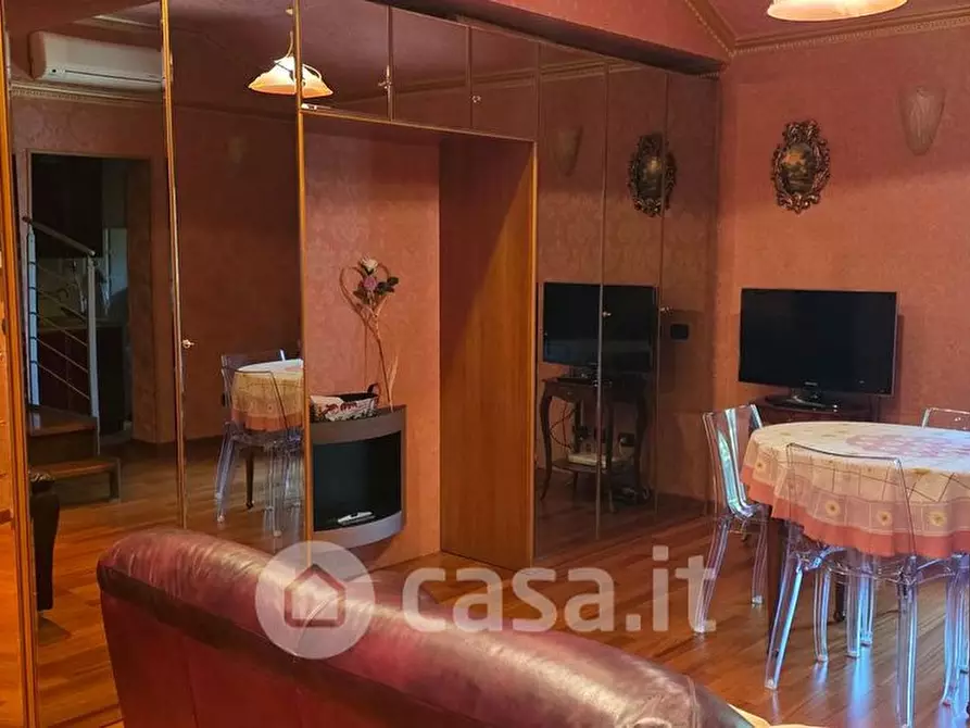 Immagine 8 di Appartamento in vendita  in Viale roma a Passignano Sul Trasimeno