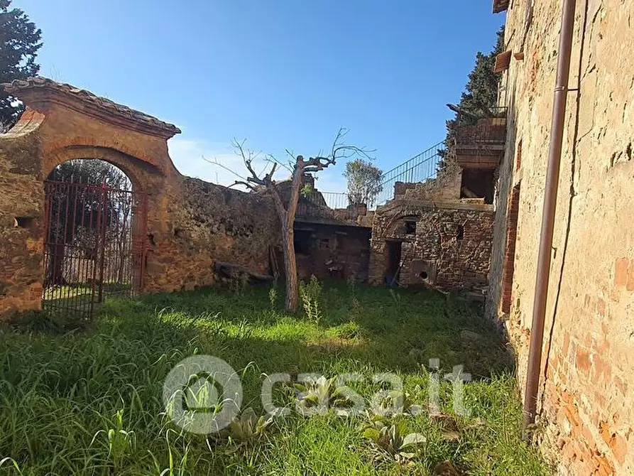 Immagine 16 di Castello in vendita  in Via degli Olivi a Passignano Sul Trasimeno