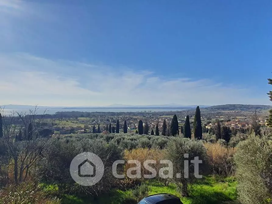 Immagine 20 di Castello in vendita  in Via degli Olivi a Passignano Sul Trasimeno