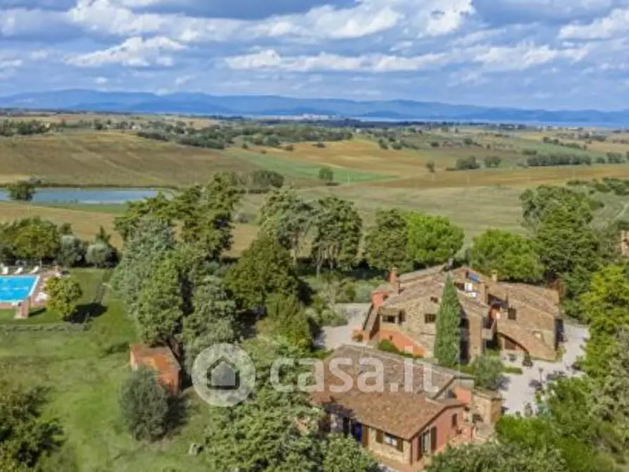 Immagine 22 di Rustico / casale in vendita  a Castiglione Del Lago