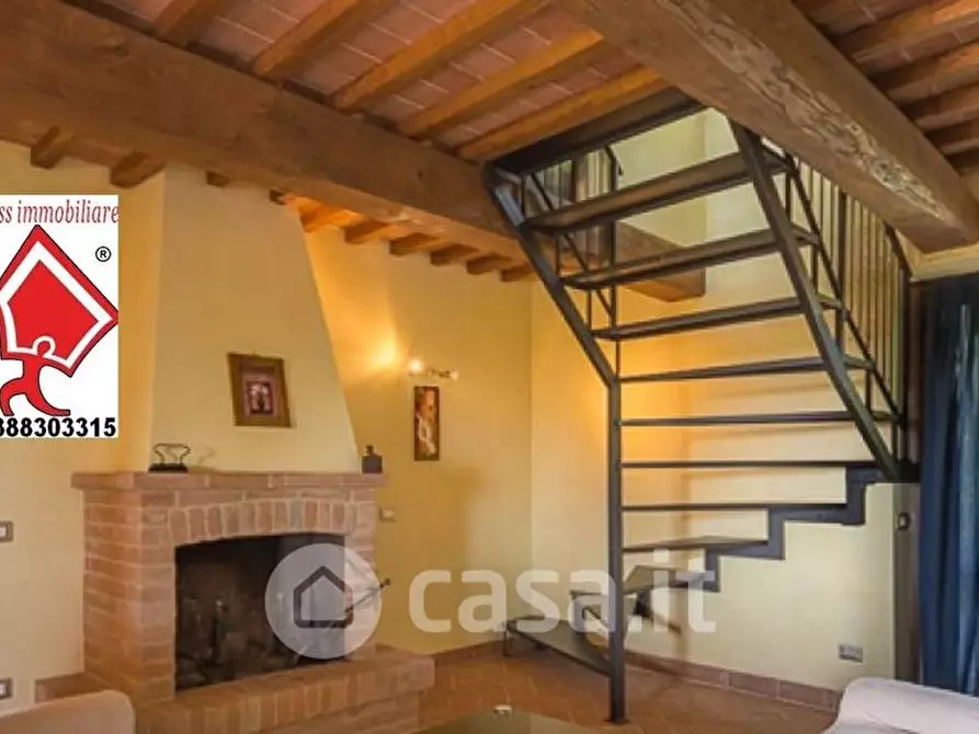 Immagine 13 di Villa in vendita  a Castiglione Del Lago