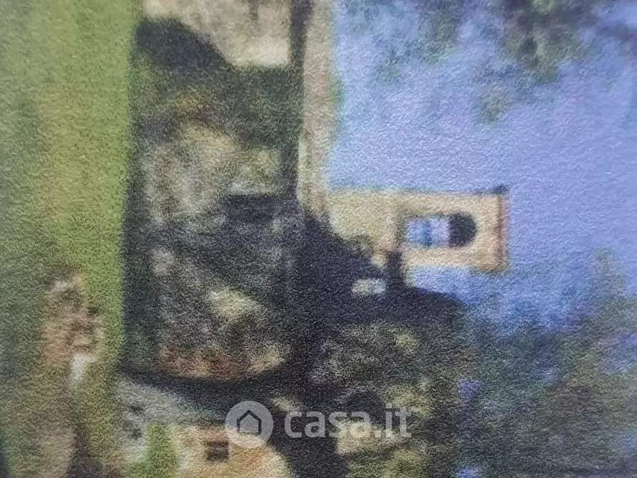 Immagine 3 di Villa in vendita  a Perugia