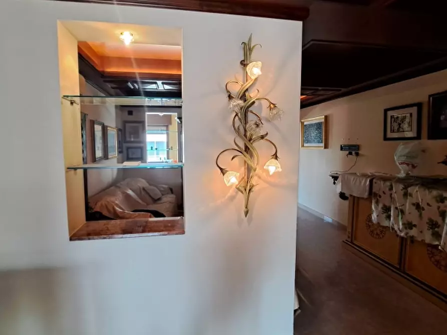 Immagine 15 di Appartamento in vendita  a Reggio Di Calabria