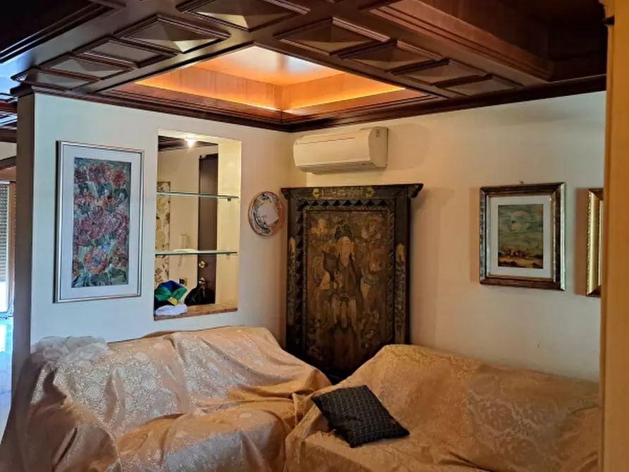 Immagine 4 di Appartamento in vendita  a Reggio Di Calabria