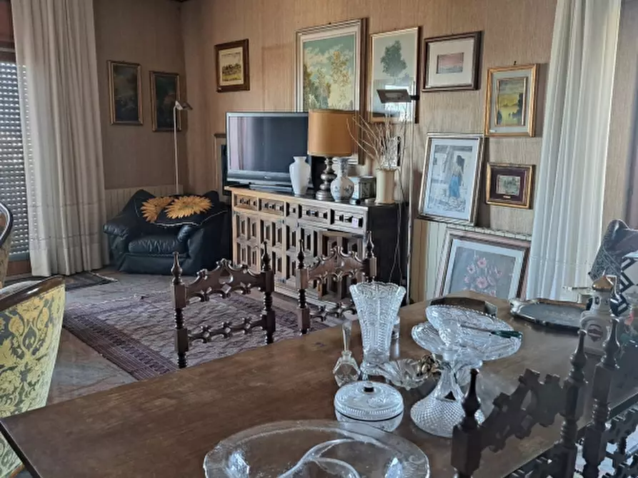 Immagine 12 di Appartamento in vendita  a Reggio Di Calabria