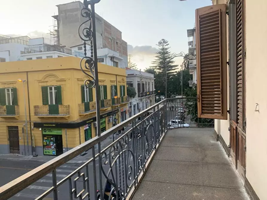 Immagine 3 di Appartamento in vendita  a Reggio Di Calabria