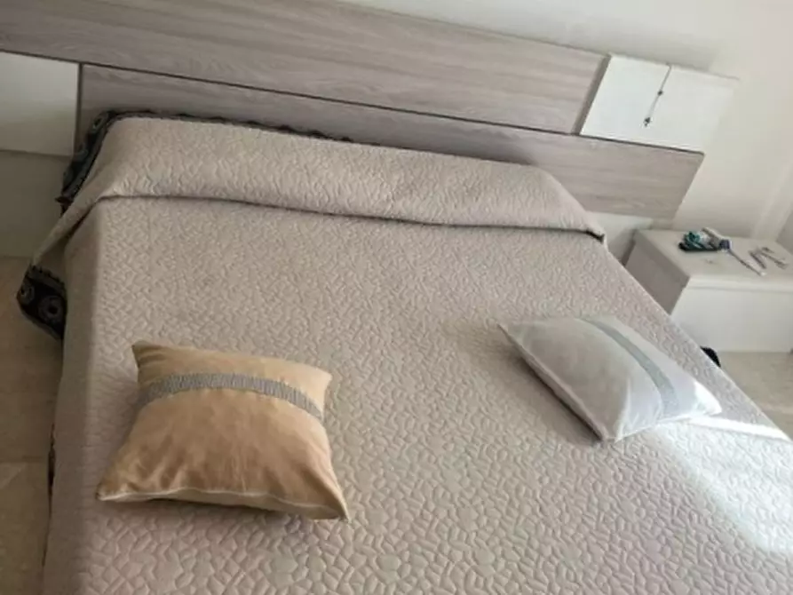 Immagine 4 di Appartamento in vendita  a Reggio Di Calabria