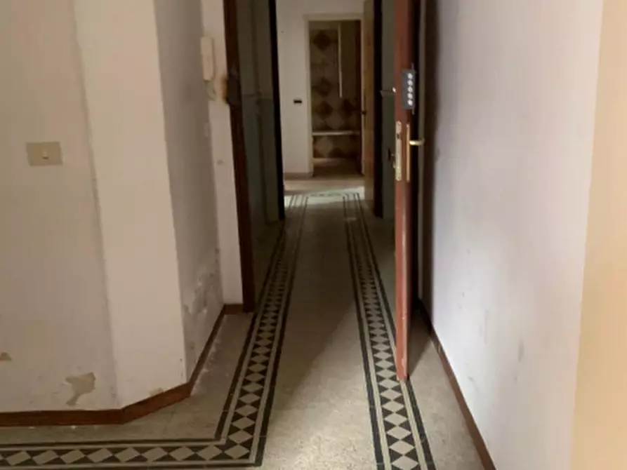 Immagine 4 di Appartamento in vendita  a Reggio Di Calabria