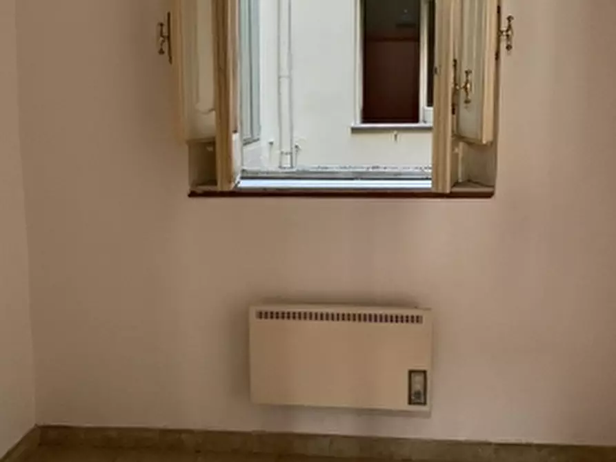 Immagine 13 di Appartamento in vendita  a Reggio Di Calabria