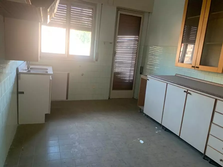 Immagine 10 di Appartamento in vendita  a Reggio Di Calabria