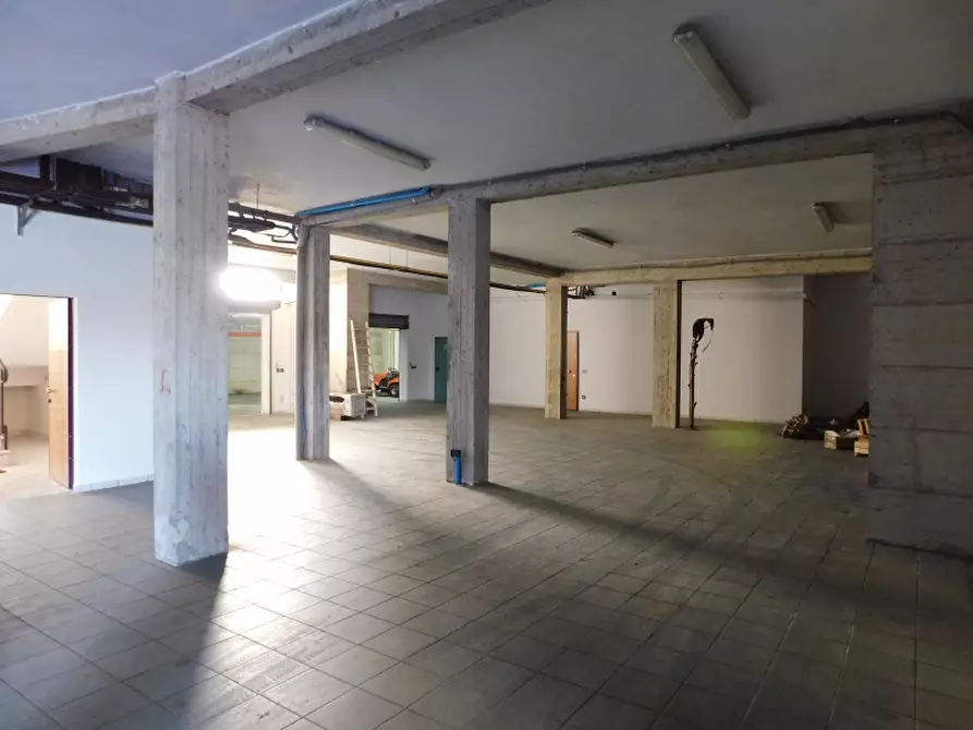 Immagine 5 di Appartamento in vendita  a Reggio Di Calabria