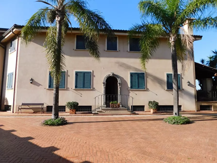 Immagine 9 di Appartamento in vendita  a Reggio Di Calabria