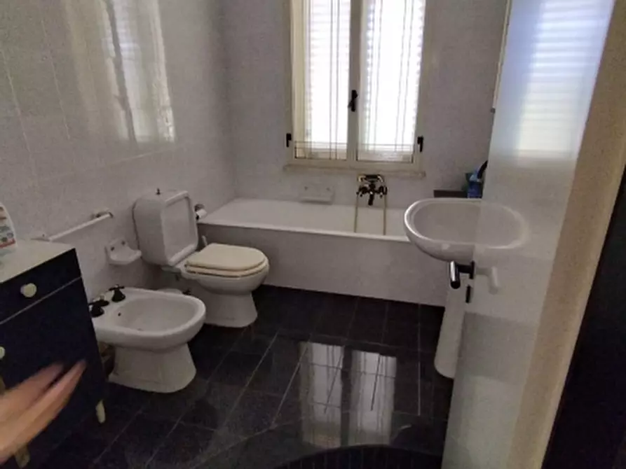 Immagine 14 di Villa in vendita  a Solarino